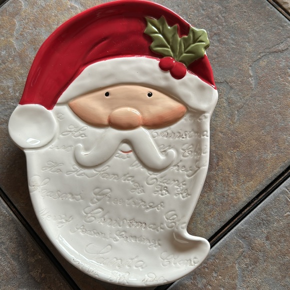 Christmas Serving Plates. 1-M. Stewart Cookie Melamine plate. 2- glass dishes. - Picture 3 of 7